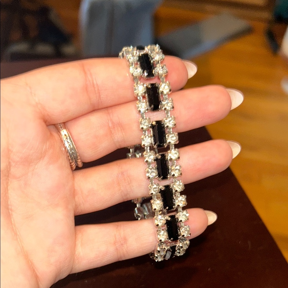 Elegant Black and Silver Bracelet
